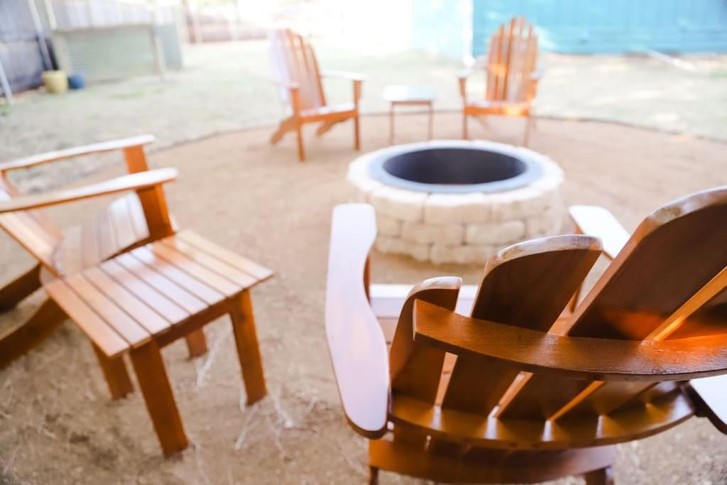 The Little Getaway-Sleeps 4, Firepit, Pet Friendly Villa Pottsboro Eksteriør billede