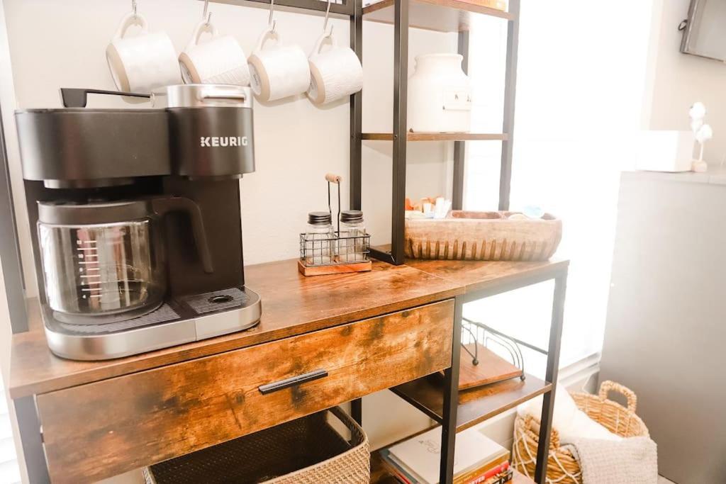 The Little Getaway-Sleeps 4, Firepit, Pet Friendly Villa Pottsboro Eksteriør billede