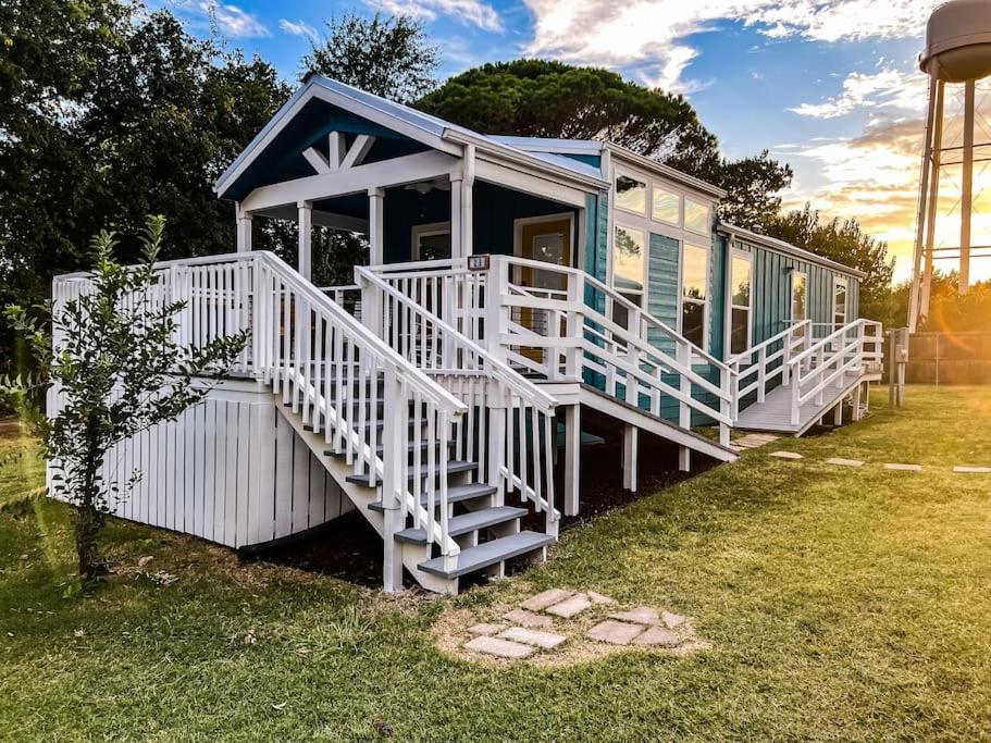 The Little Getaway-Sleeps 4, Firepit, Pet Friendly Villa Pottsboro Eksteriør billede